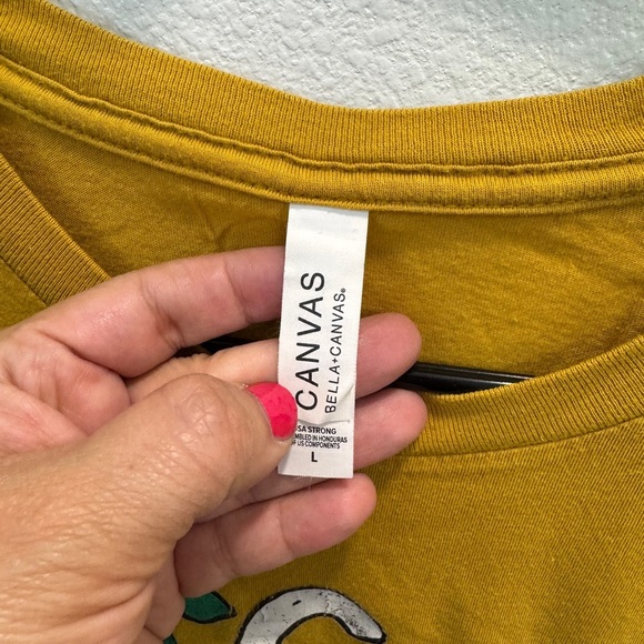 NWOT Tacos & Cold Cervezas Graphic Tee - Picture 3 of 4